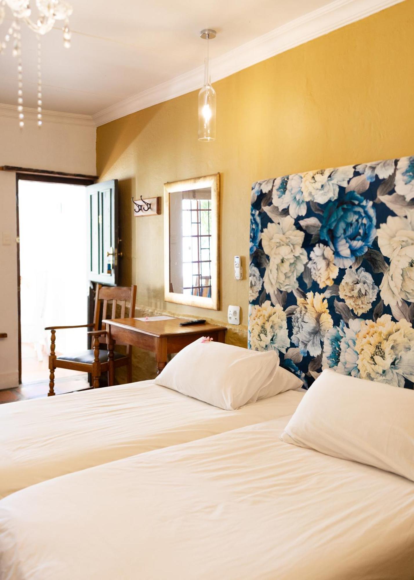De Opstal Country Lodge Oudtshoorn Extérieur photo