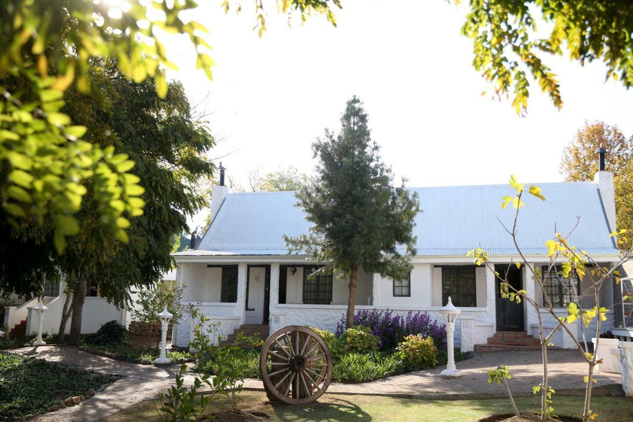 De Opstal Country Lodge Oudtshoorn Extérieur photo